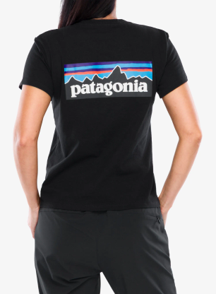 Tričko s potlačou dámske Patagonia P-6 Logo Responsibili-Tee - black