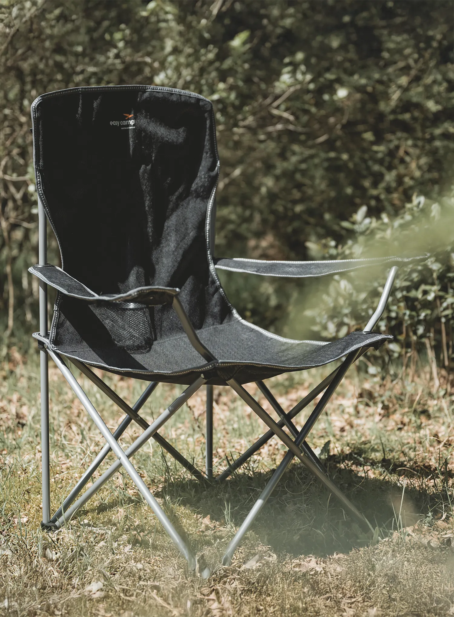 Kempingová stolička Easy Camp Spruce Arm Chair - ink black