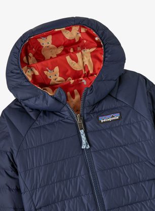 Detská bunda Patagonia Baby Reversible Down Sweater Hoody - fox chase/madder red