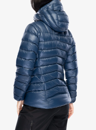 Bunda páperová dámska Norrona Lyngen Down850 Hood - indigo night