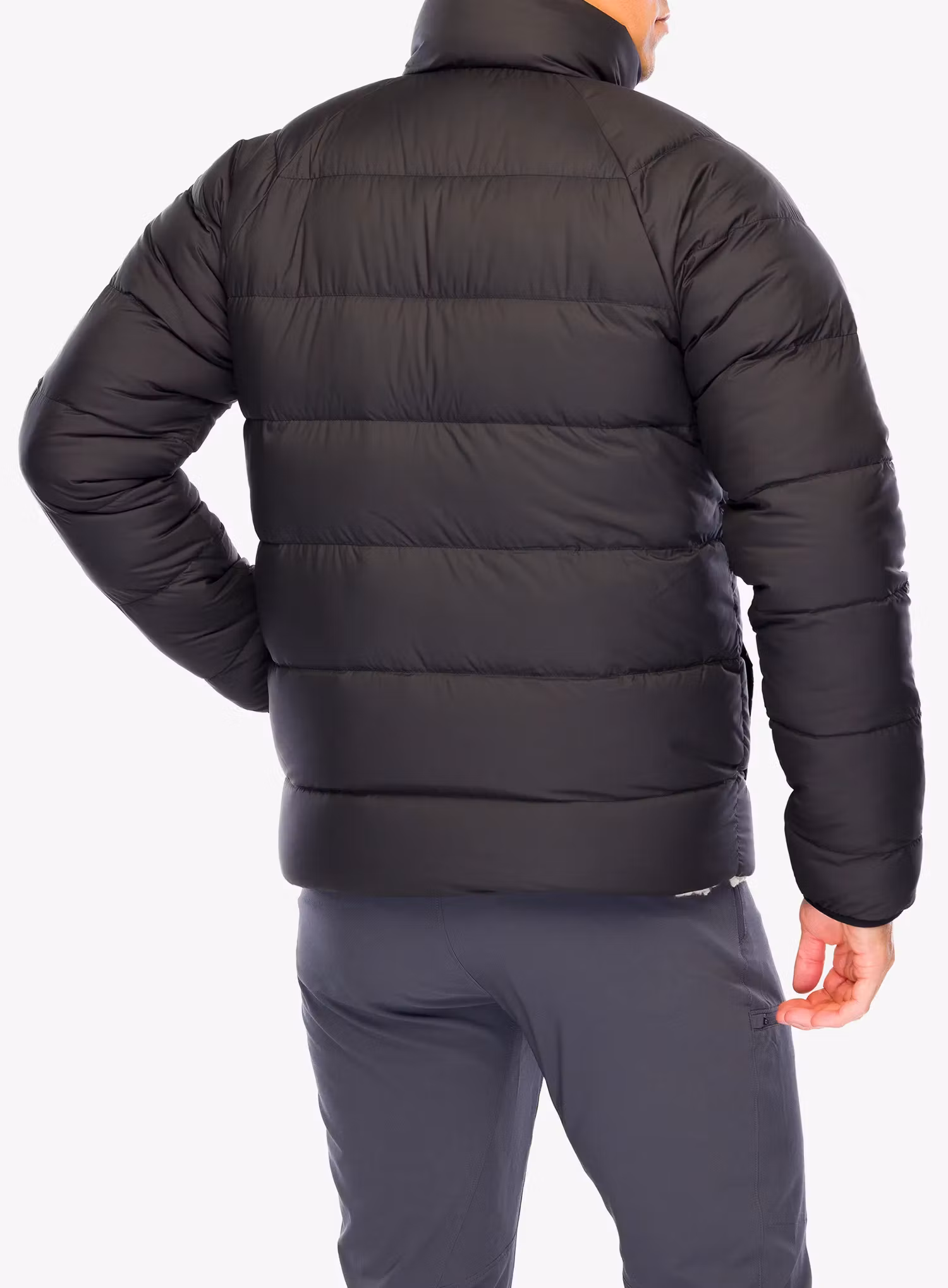 Páperová bunda Patagonia Reversible Silent Down Jacket - black