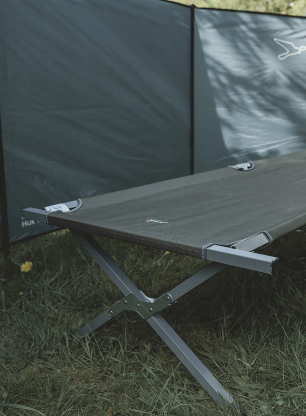Kempingová posteľ Easy Camp Larch Bed