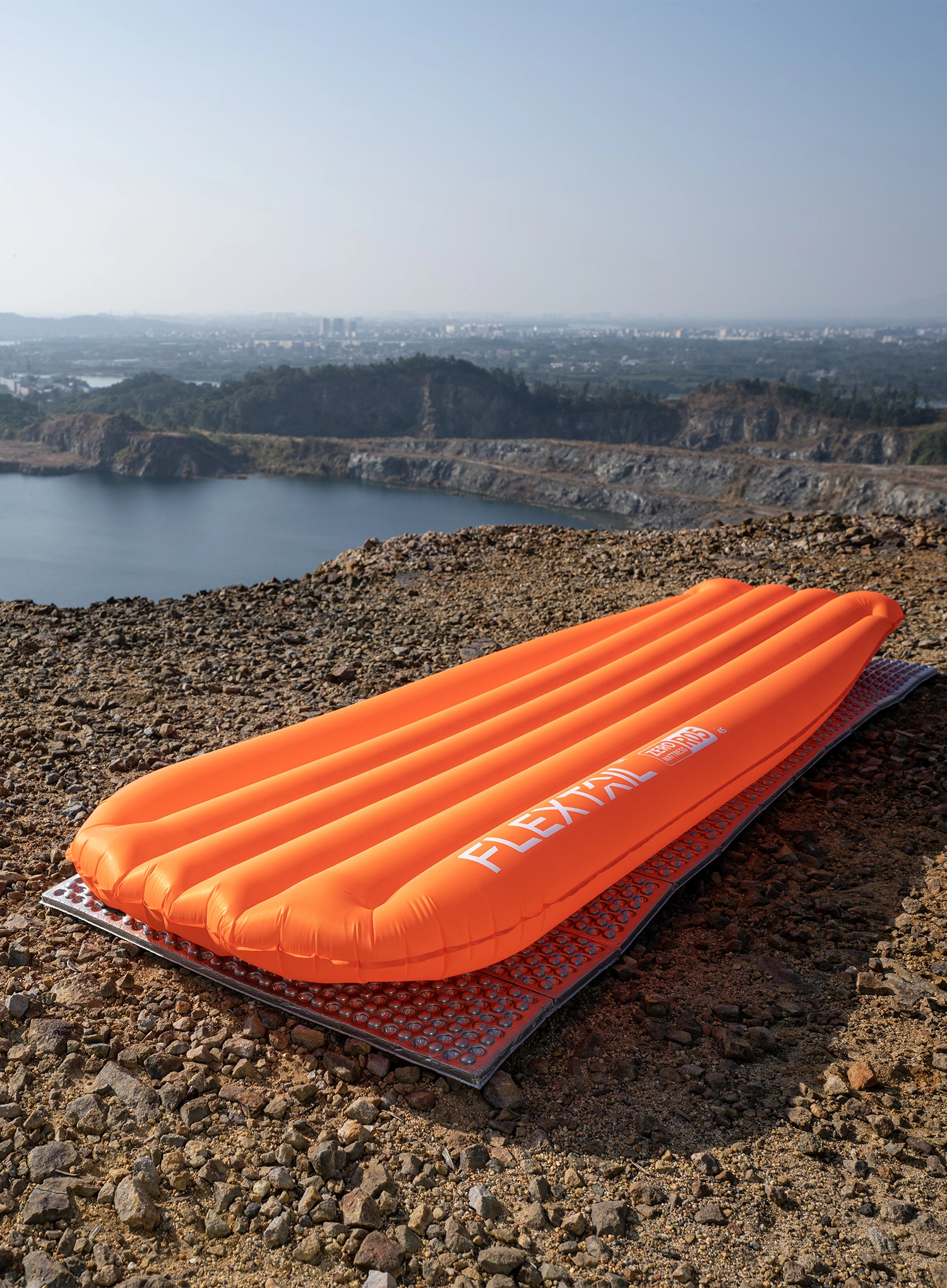 Nafukovací matrac Flextail Zero Mattress R05 Regular - orange/orange