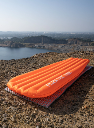 Nafukovací matrac Flextail Zero Mattress R05 Regular - orange/orange