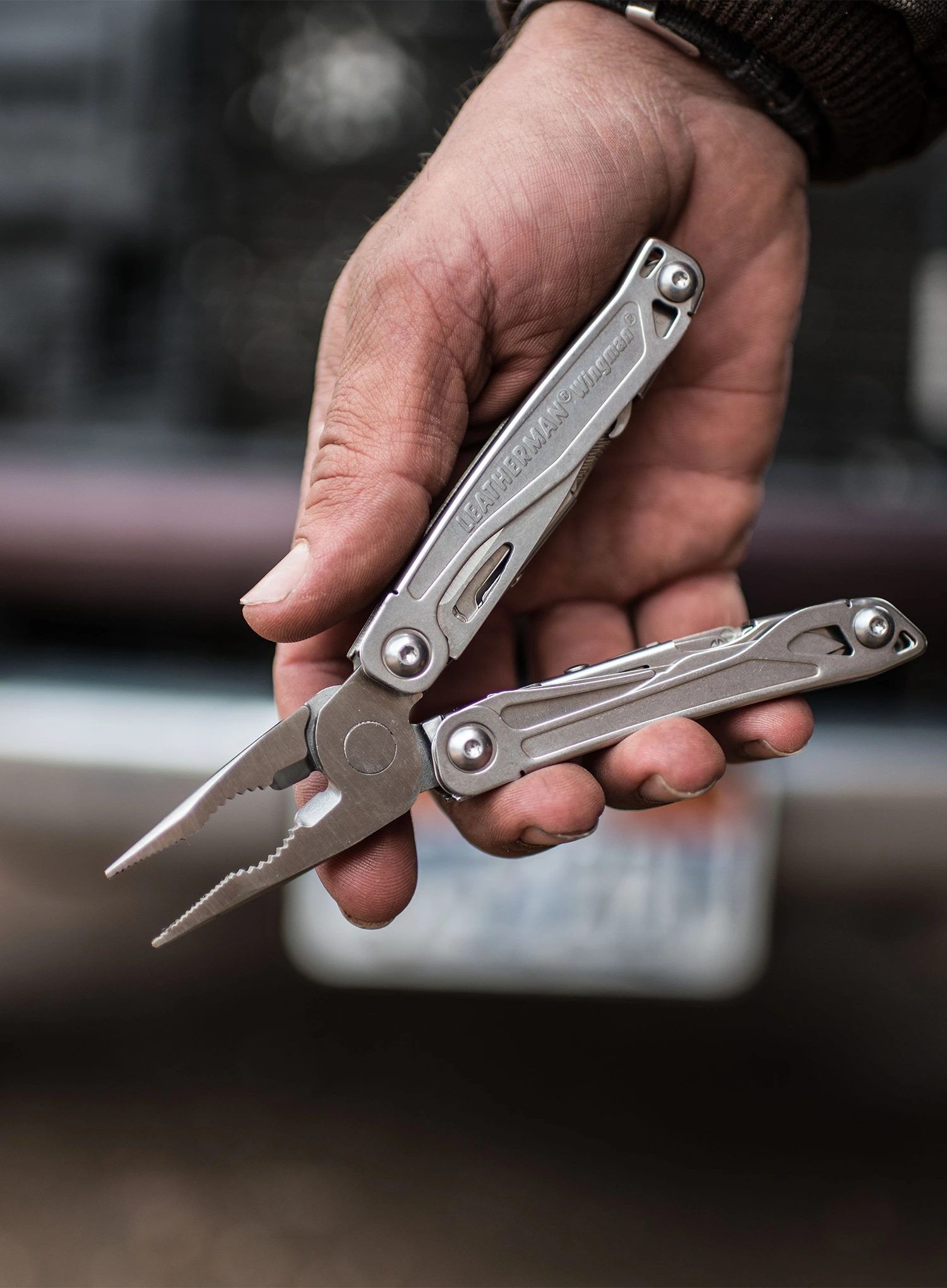 Multitool Leatherman Wingman - stainless