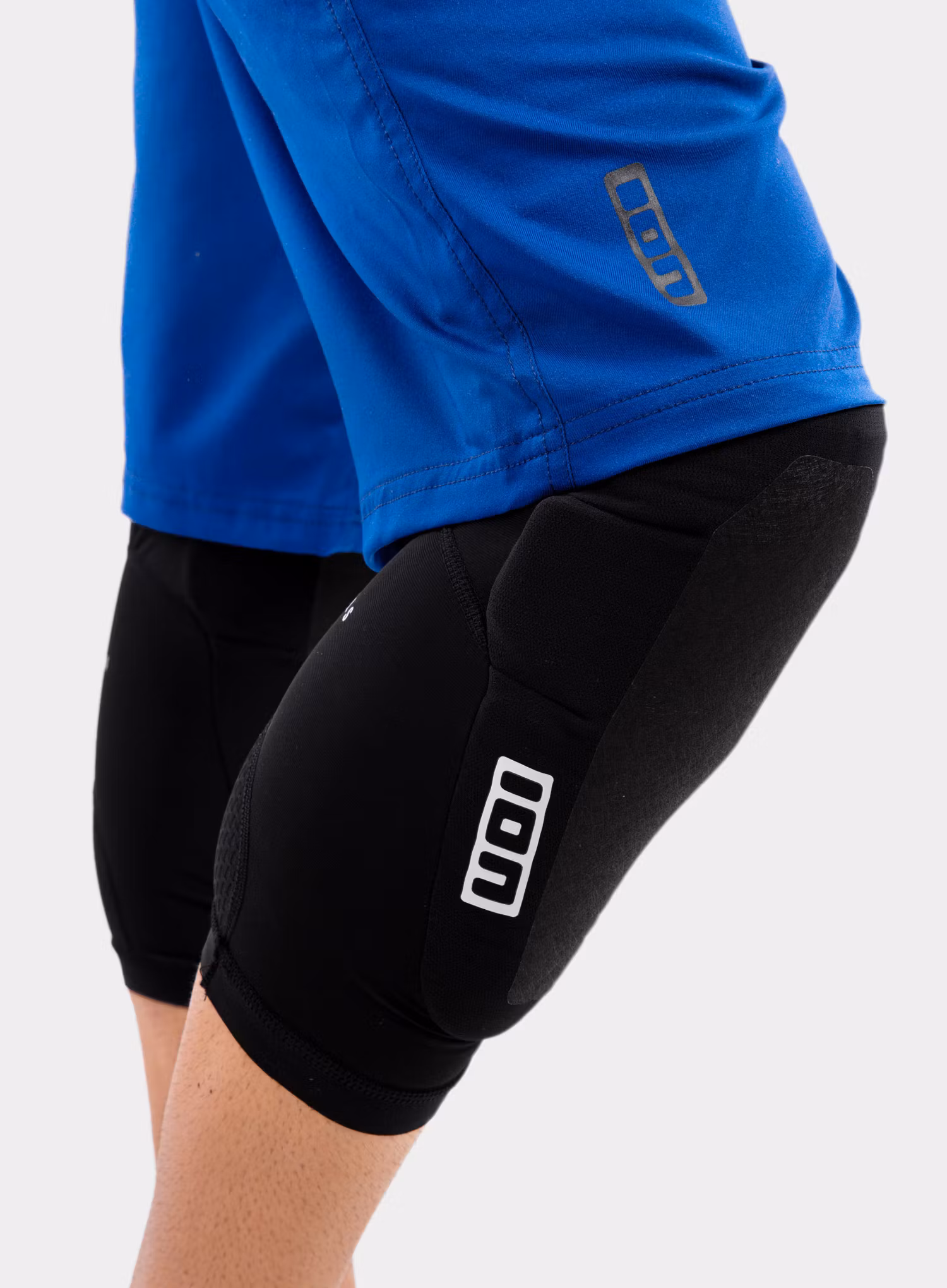 Chrániče na bicykel ION K-Sleeve 2.0 - black