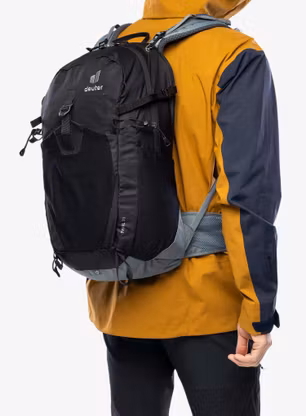 Horský batoh Deuter Trail 25 - blk/shale