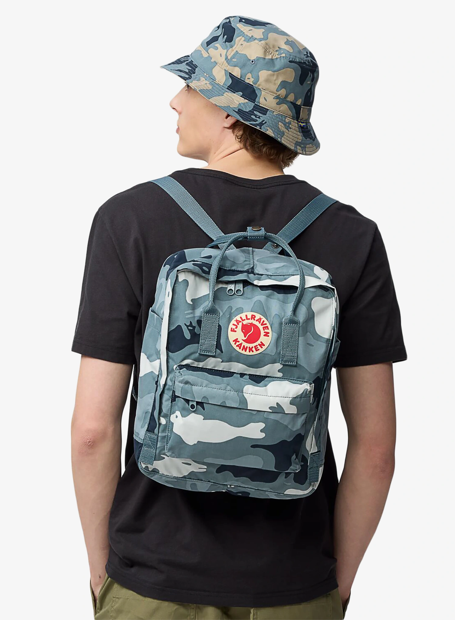Mestský ruksak Fjallraven Kanken Graphics - nimbus blue/hidden animals