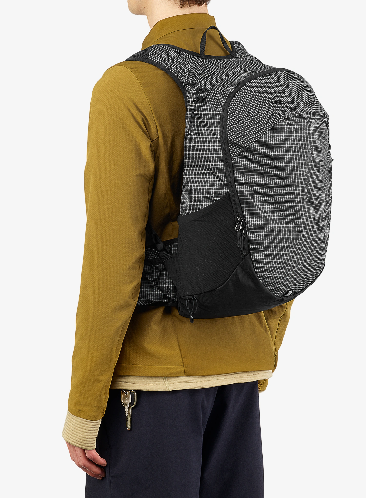 Batoh na notebook Salomon Trailblazer 20 Commuter - black