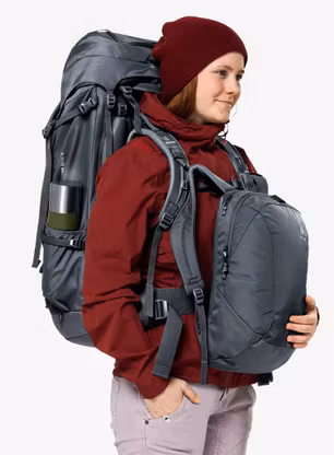 Dámsky cestovný batoh Deuter Voyager 60+10 SL - black