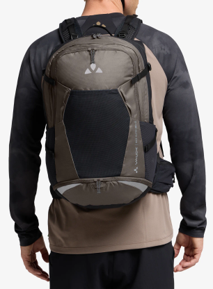 Cyklistický batoh Vaude Bike Alpin 28+5 - coconut
