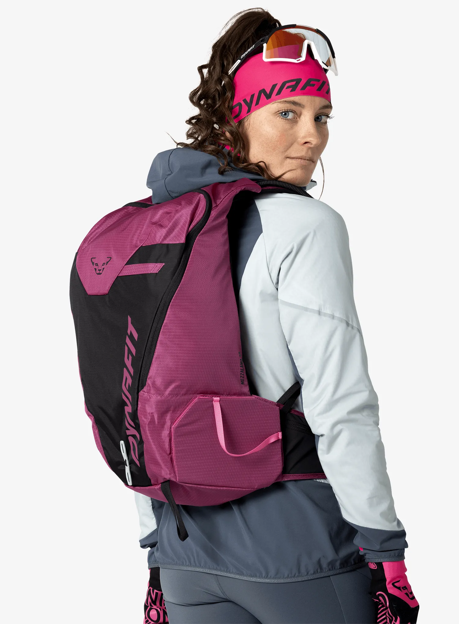 Skialpinistický batoh Dynafit Mezzalama 20 Backpack - magenta/black out