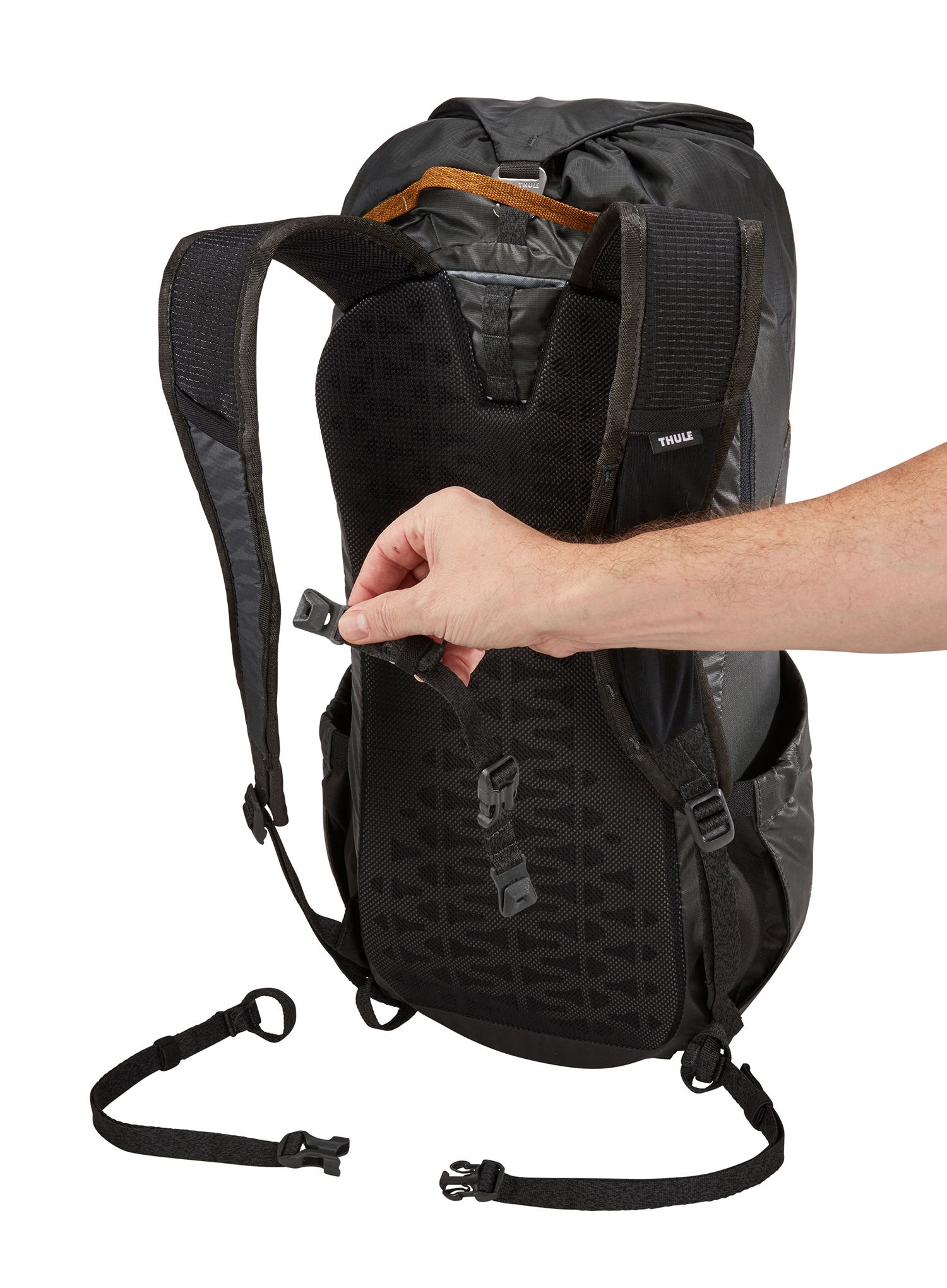 Turistický batoh Thule Stir 20 - obsidian