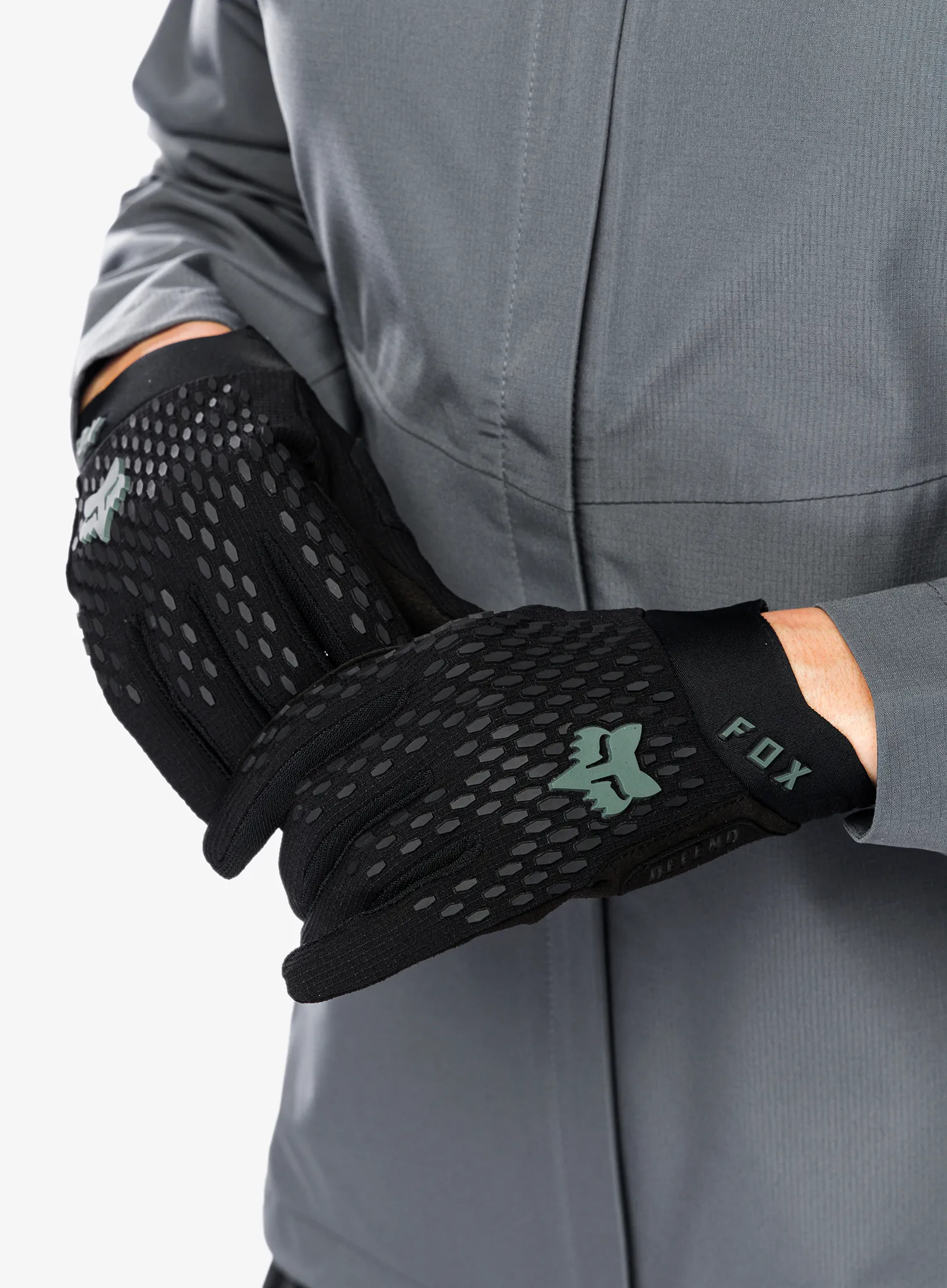 Cyklistické rukavice dámske Fox Defend Glove - black/black