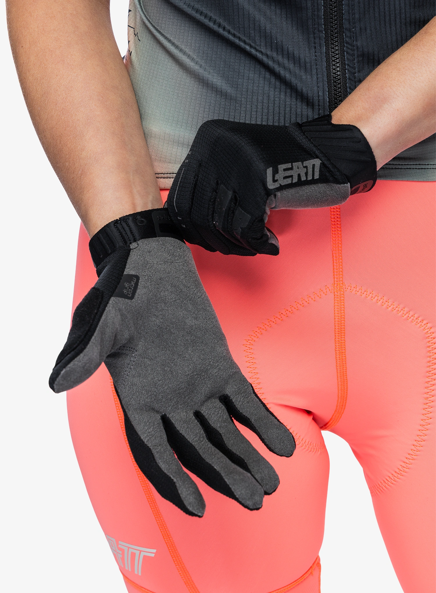 Cyklistické rukavice dámske Leatt Glove MTB 1.0 GripR - stealth