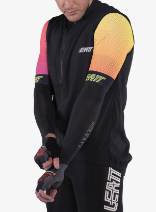 Cyklistické návleky na ruky Leatt Arm Warmer Sleeve - black