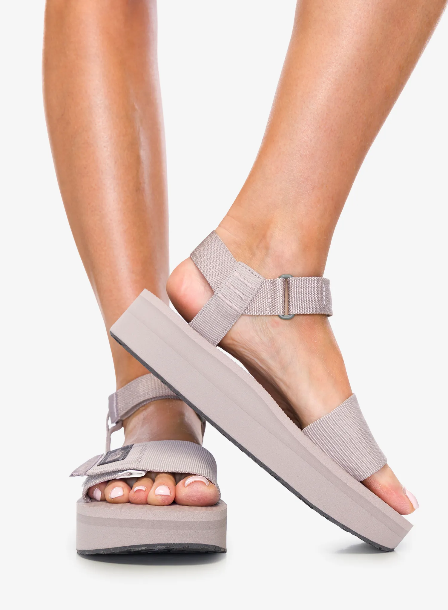 Dámske sandále The North Face Skeena Platform - moonstone grey/smoked pearl