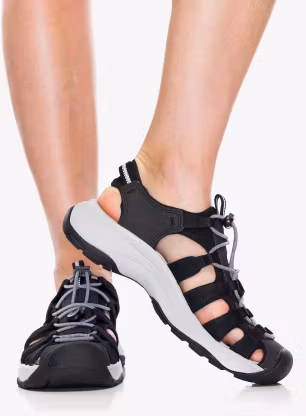 Dámske trekingové sandále Keen Astoria West Sandal - black/grey