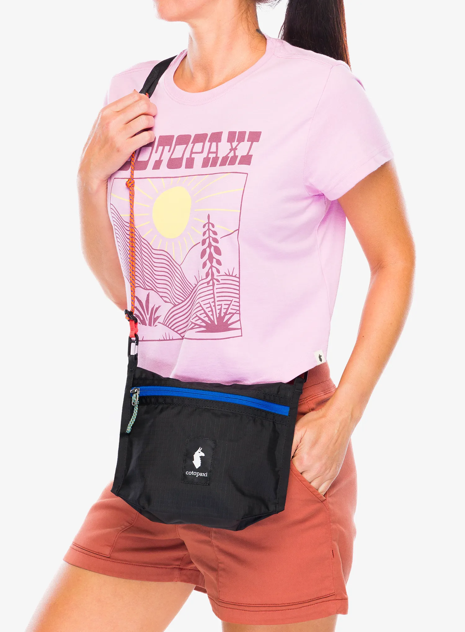 Vrecúško Cotopaxi Lista 2L Lightweight Crossbody Bag Cada Dia - black