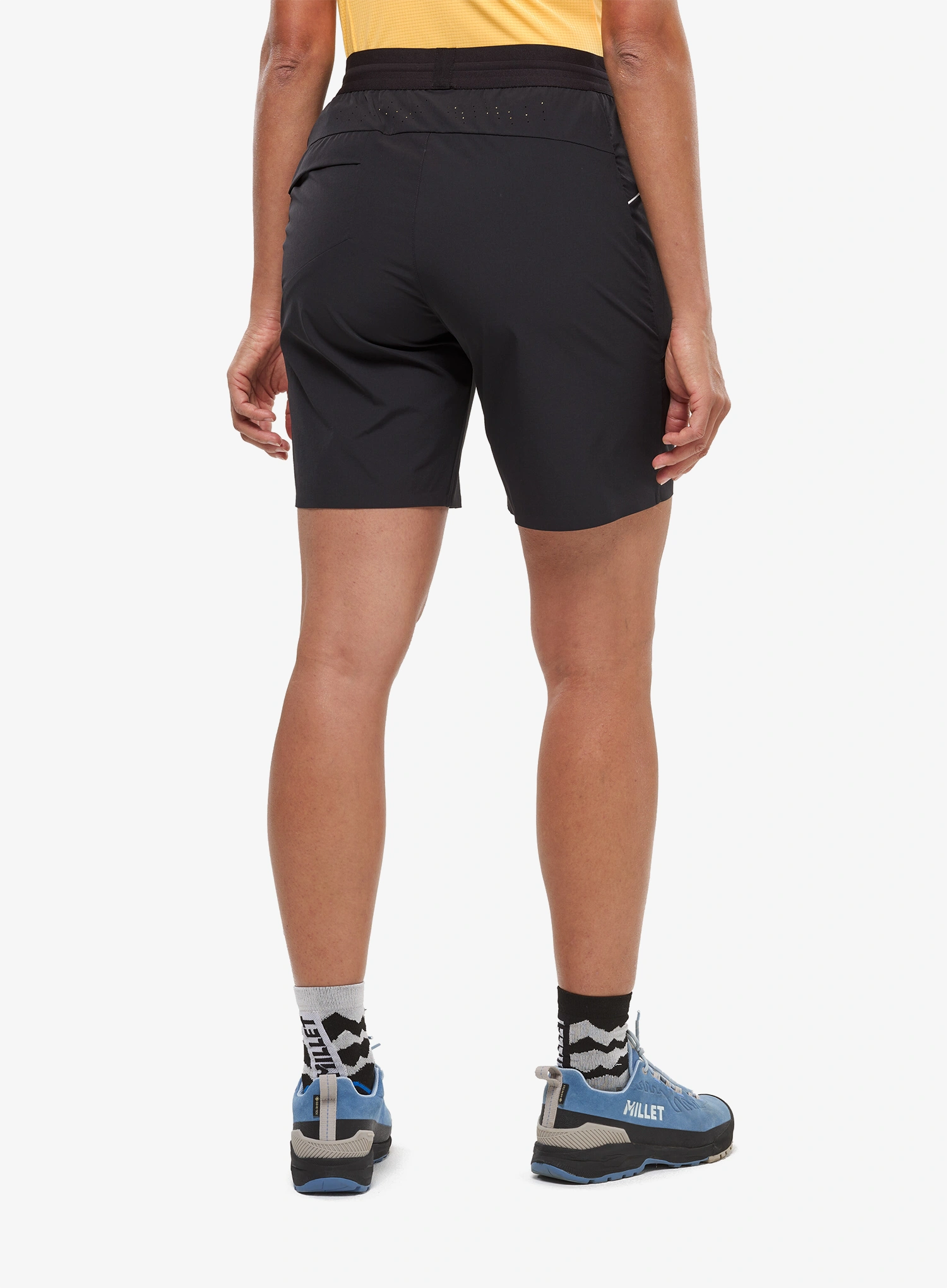 Kraťasy dámske Millet Kamet Xcs Light Short - black/noir