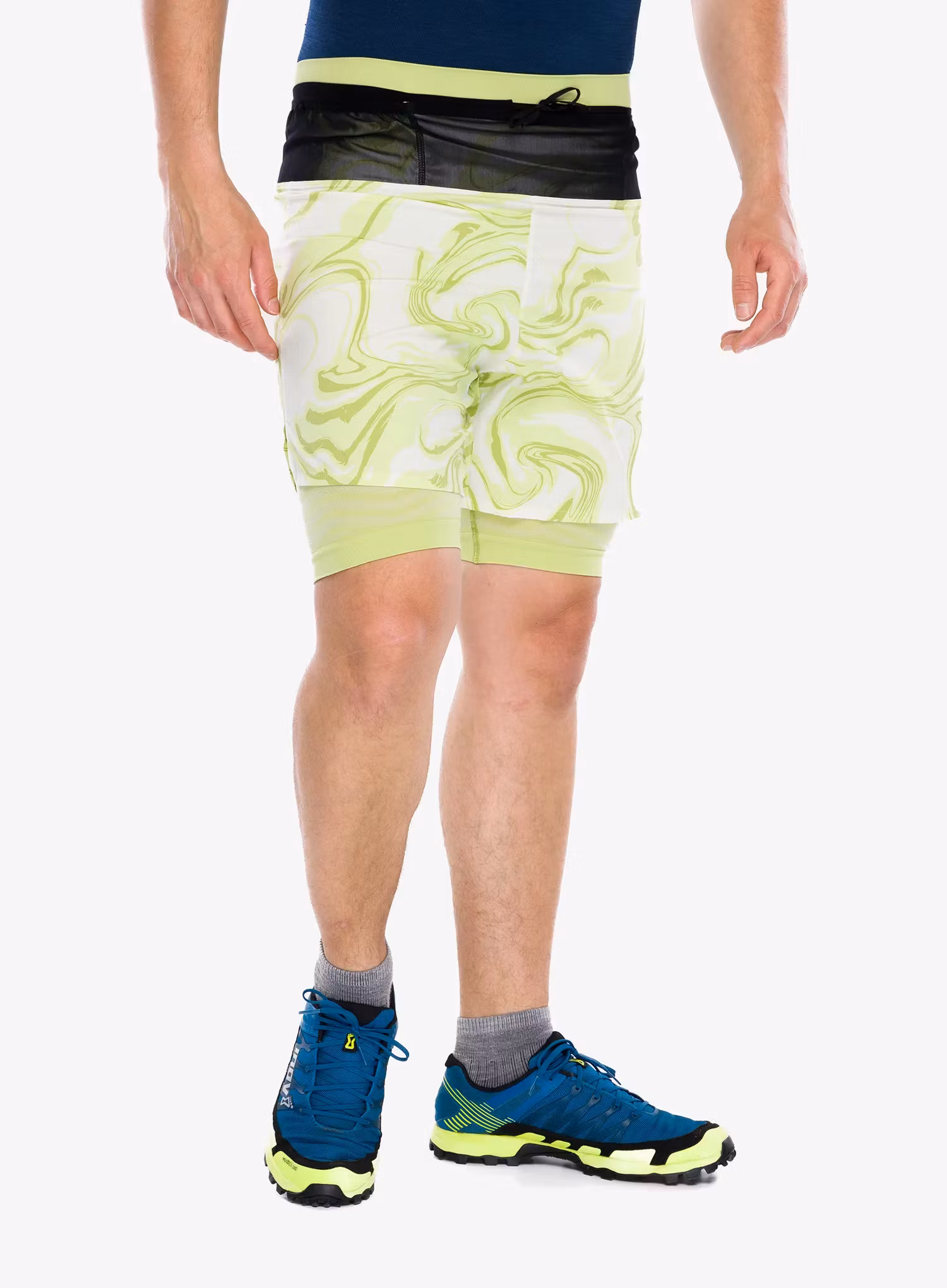 CompressportTrailRacing2_in_1Short_greencamo7630102590029a.webp