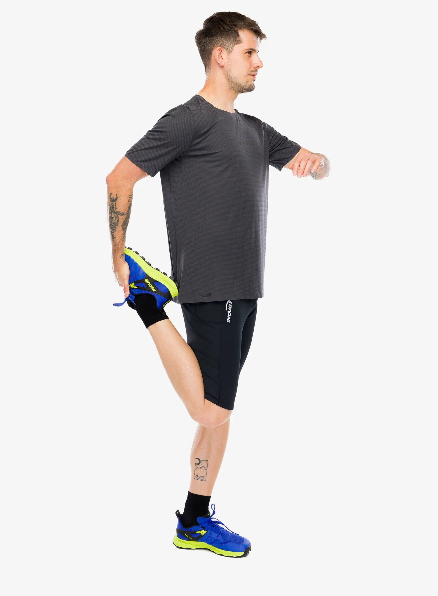 Bežecké kraťasy Inov-8 Active Half Tights - black