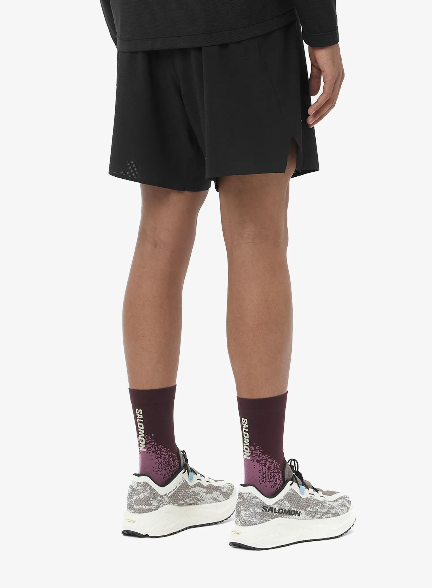 Bežecké kraťasy Salomon Sense Aero Shorts 7 - deep black