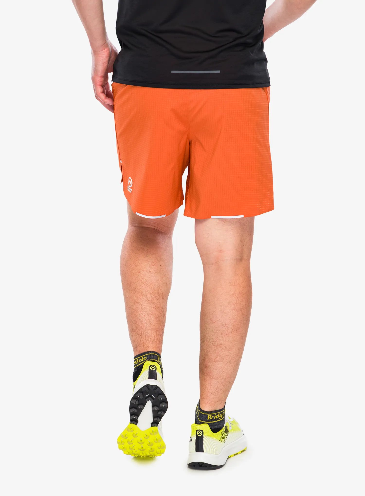 Bežecké kraťasy The North Face Summit Pacesetter 7in Short - iron bronze/digital orange