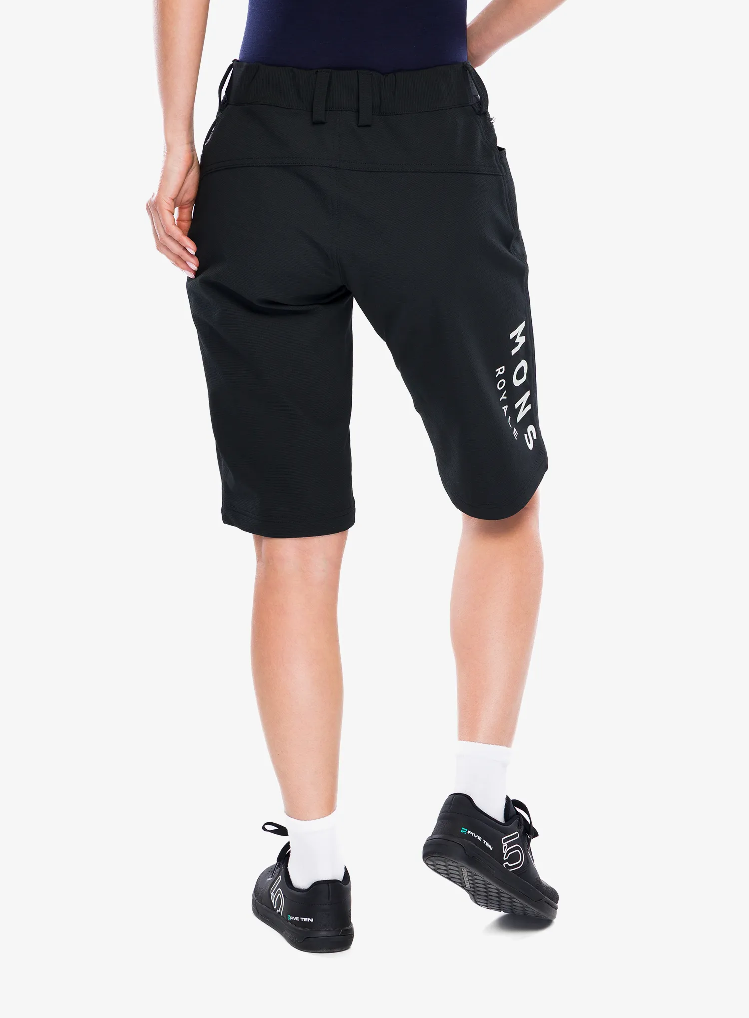 Dámske cyklistické nohavice krátke Mons Royale Momentum 2.0 Bike Shorts - black