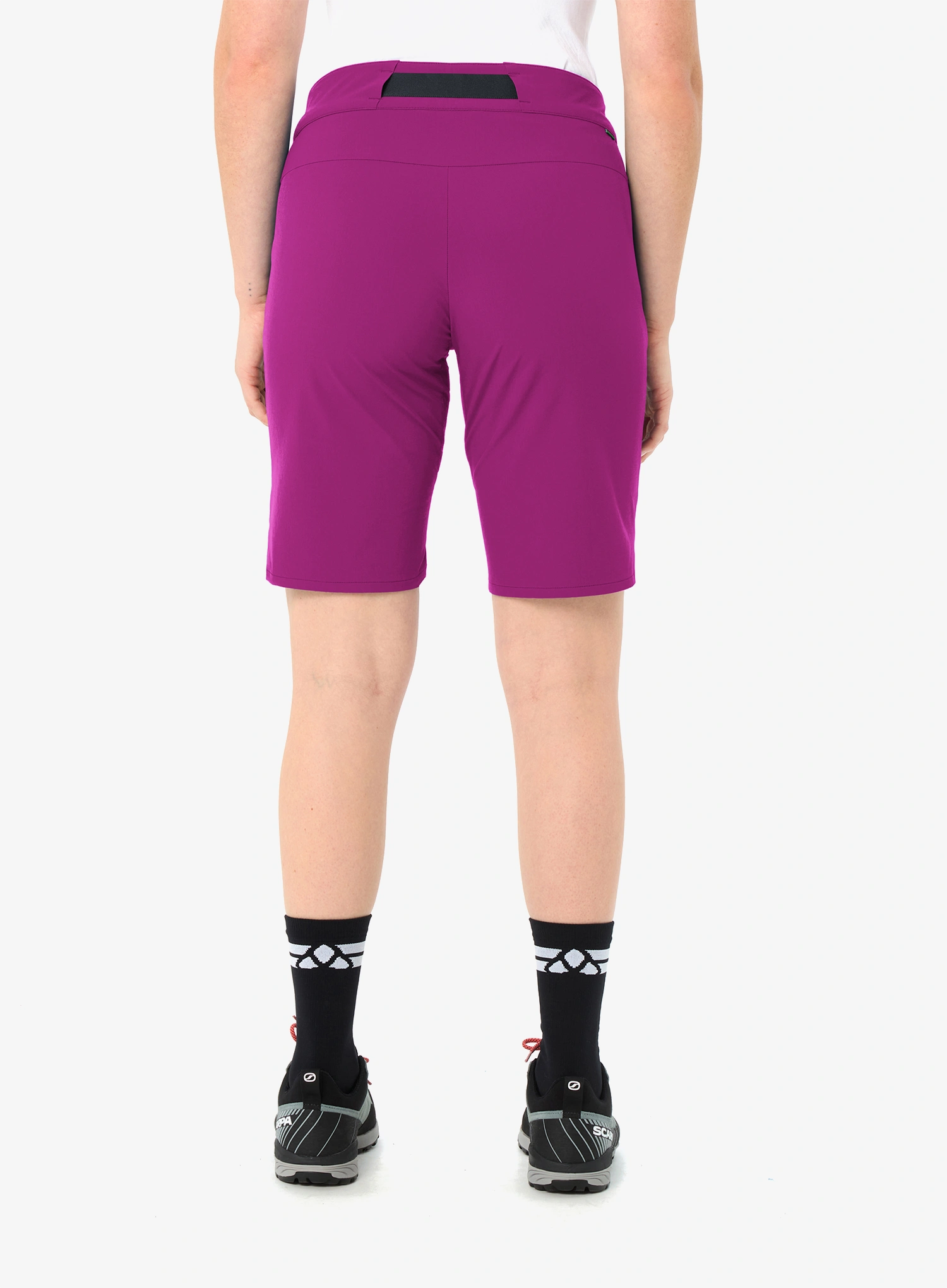 Turistické kraťasy dámske Vaude Badile Shorts II - pink orchid