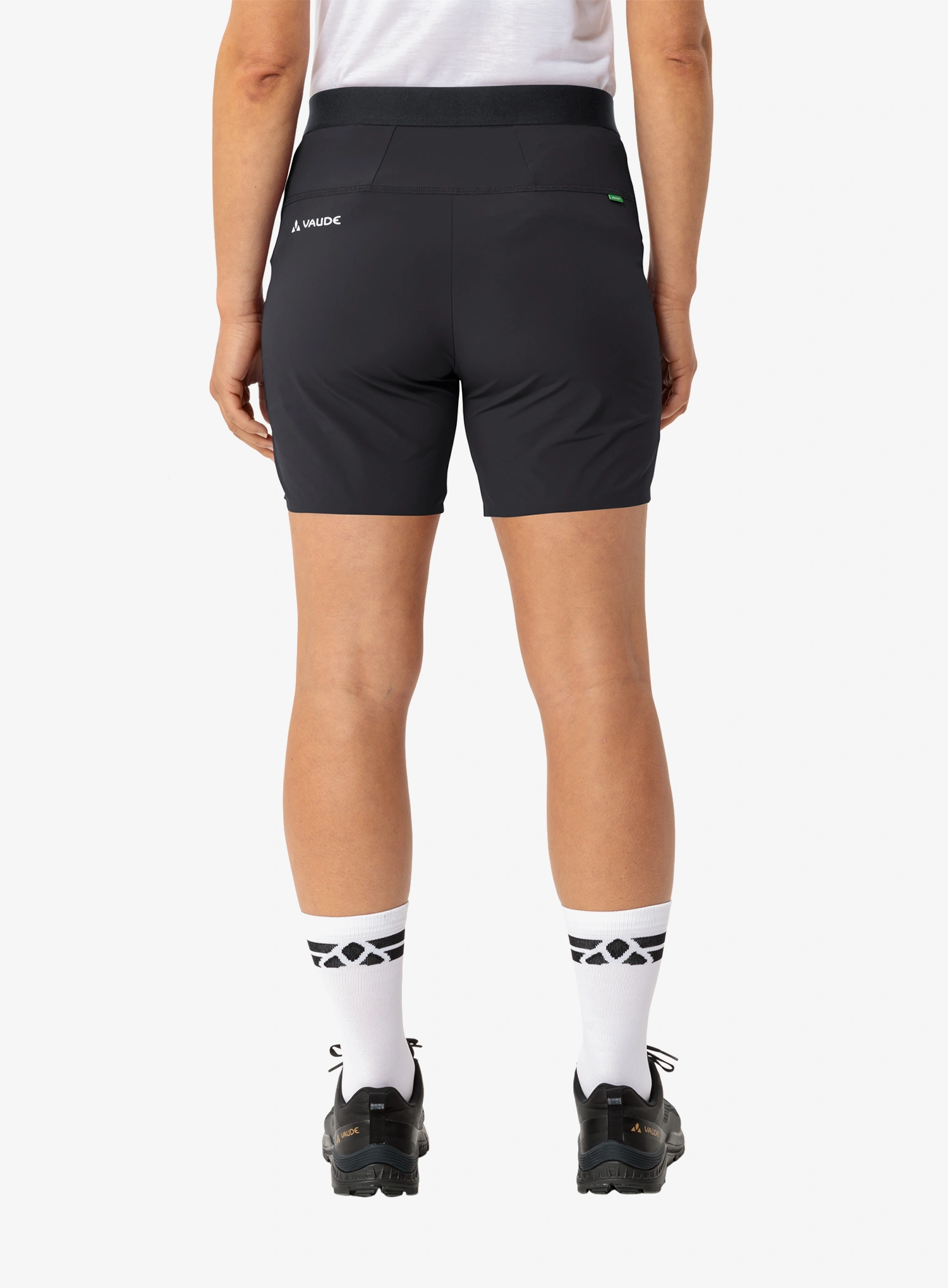Turistické kraťasy dámske Vaude Scopi LW Shorts II - black/black