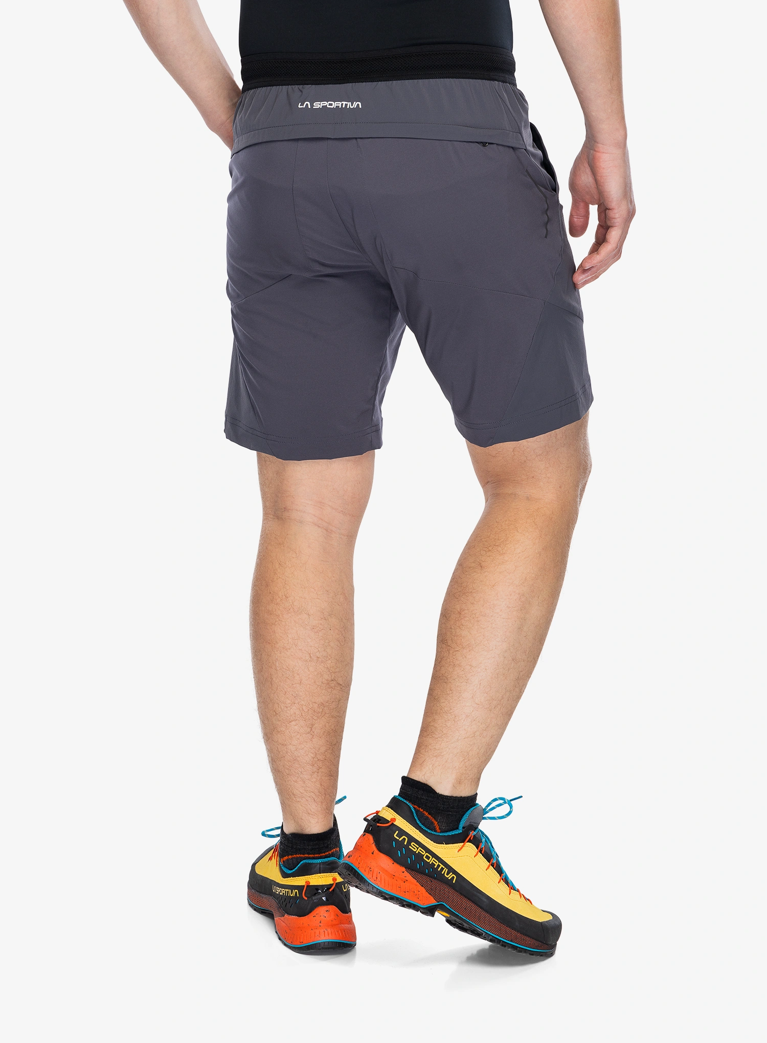 Turistické kraťasy La Sportiva Trail Guard Shorts - onyx/chalk