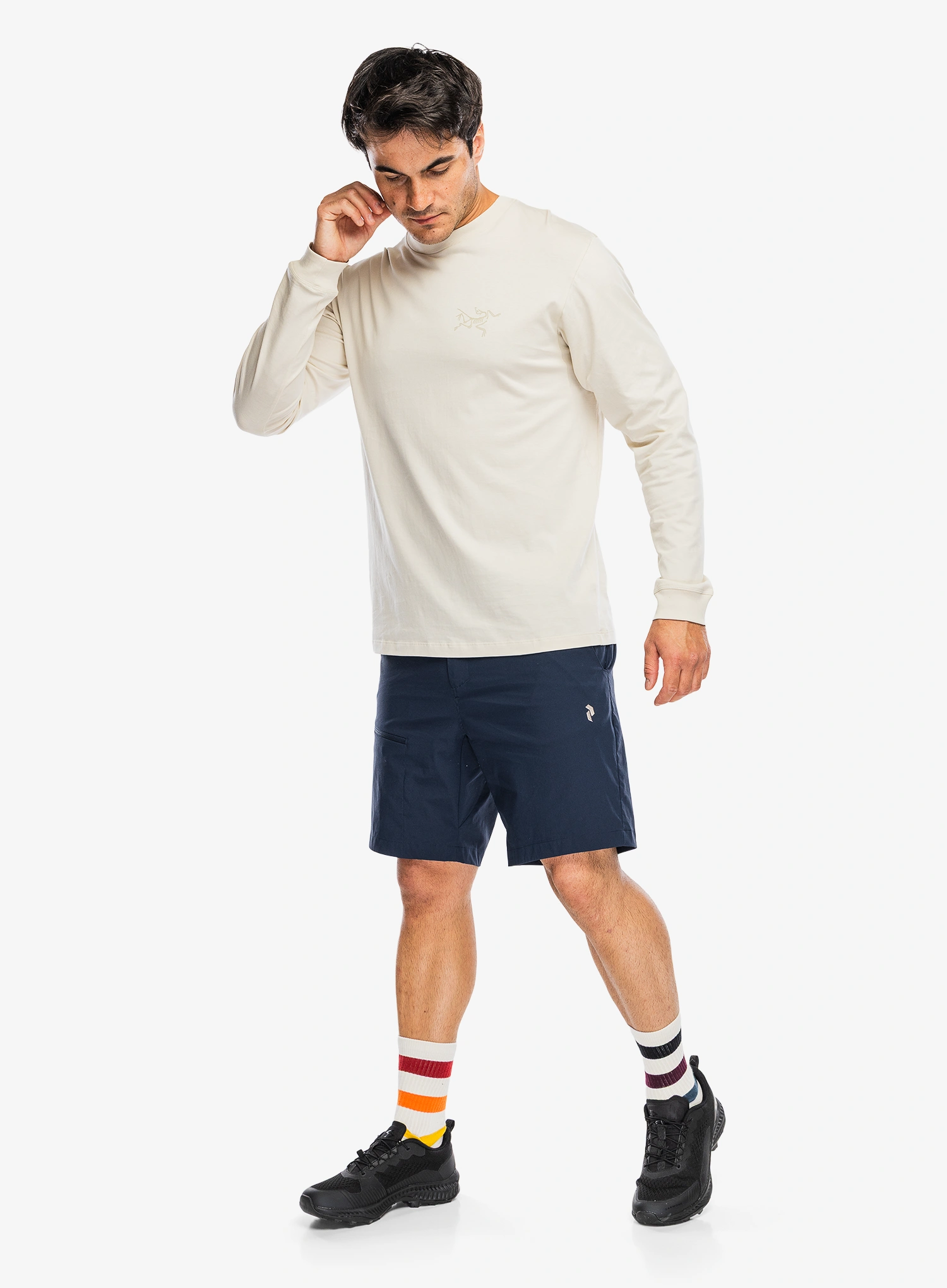 Turistické kraťasy Peak Performance Iconiq Shorts - blue shadow
