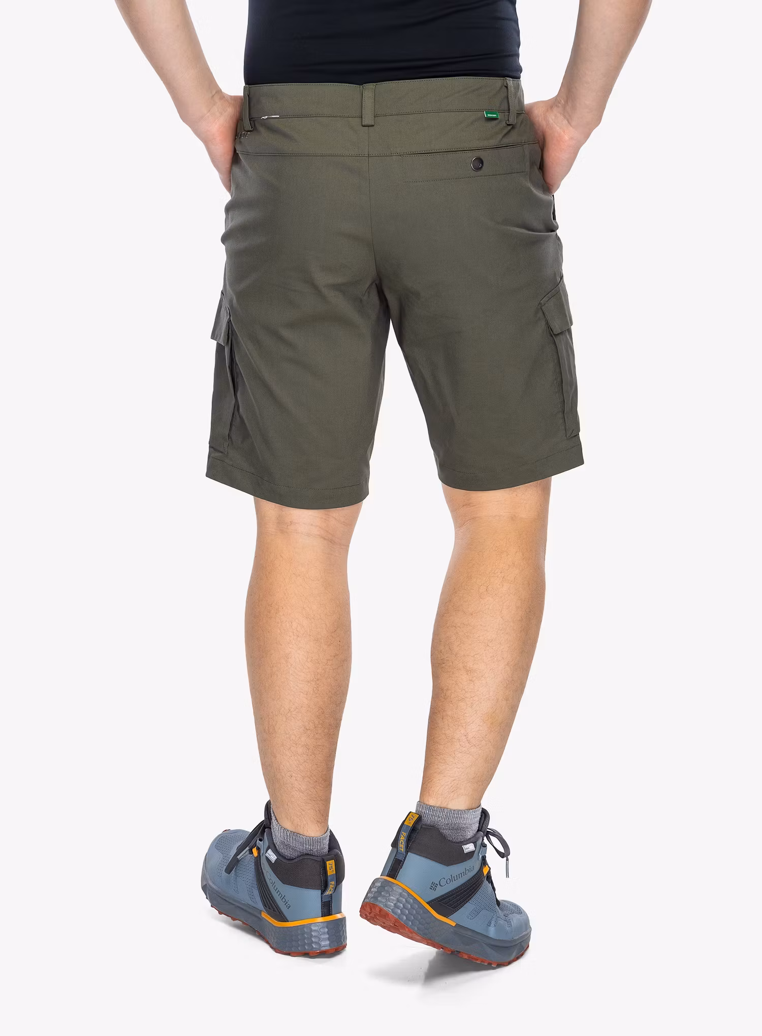 Turistické kraťasy Vaude Neyland Cargo Shorts - khaki