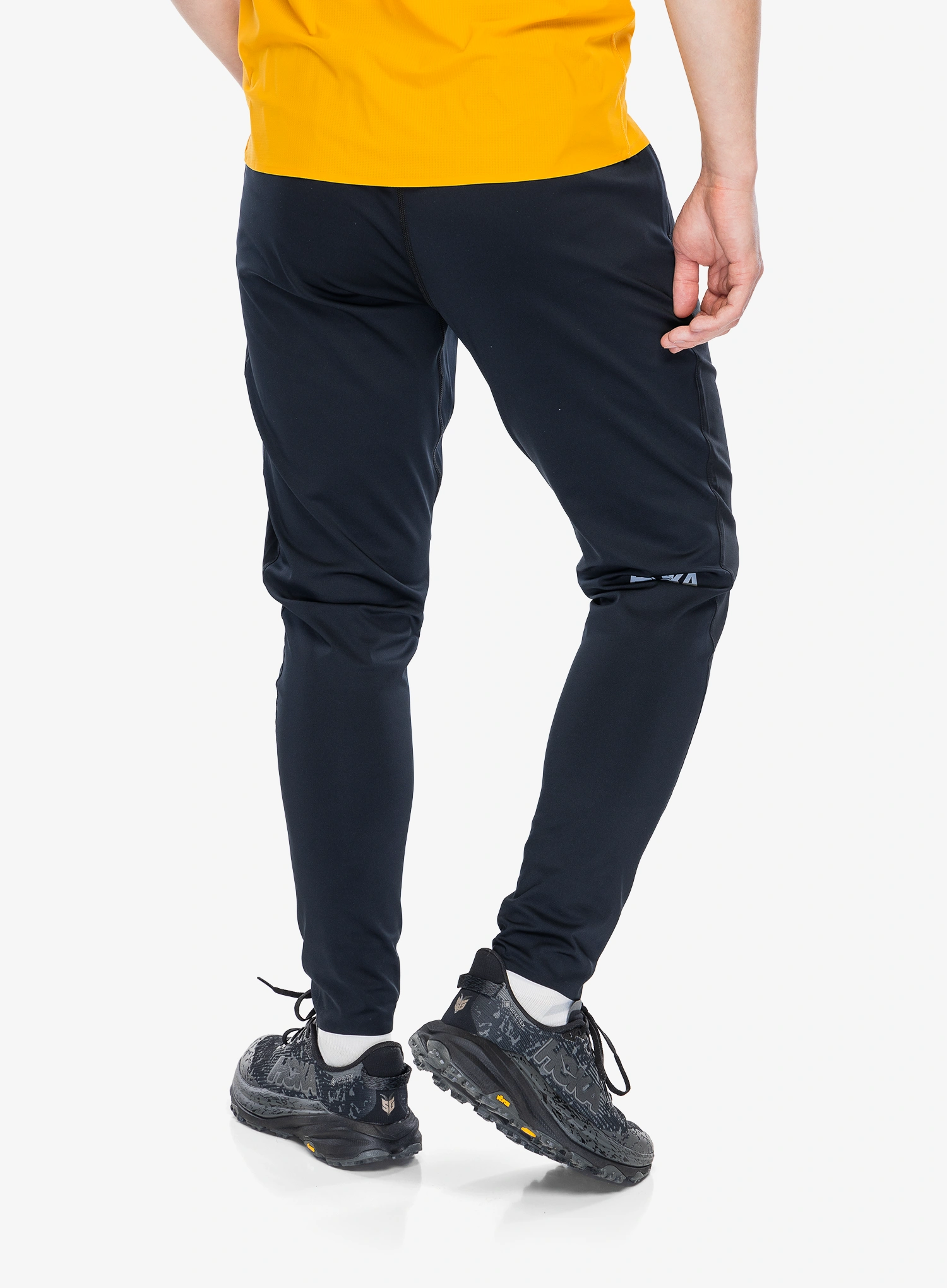 Bežecké nohavice Hoka Novafly Run Pant - black