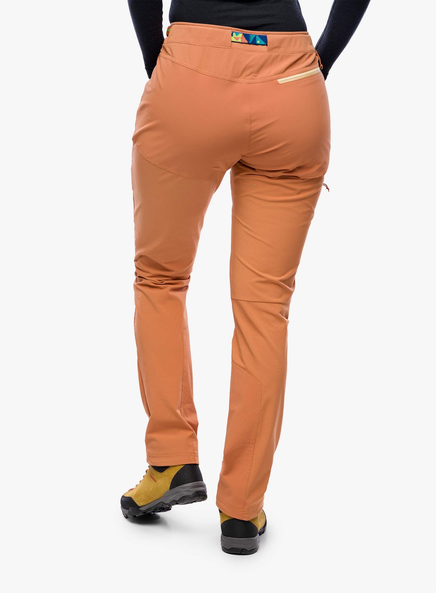 Turistické nohavice dámske Patagonia Altvia Alpine Pants - sienna clay
