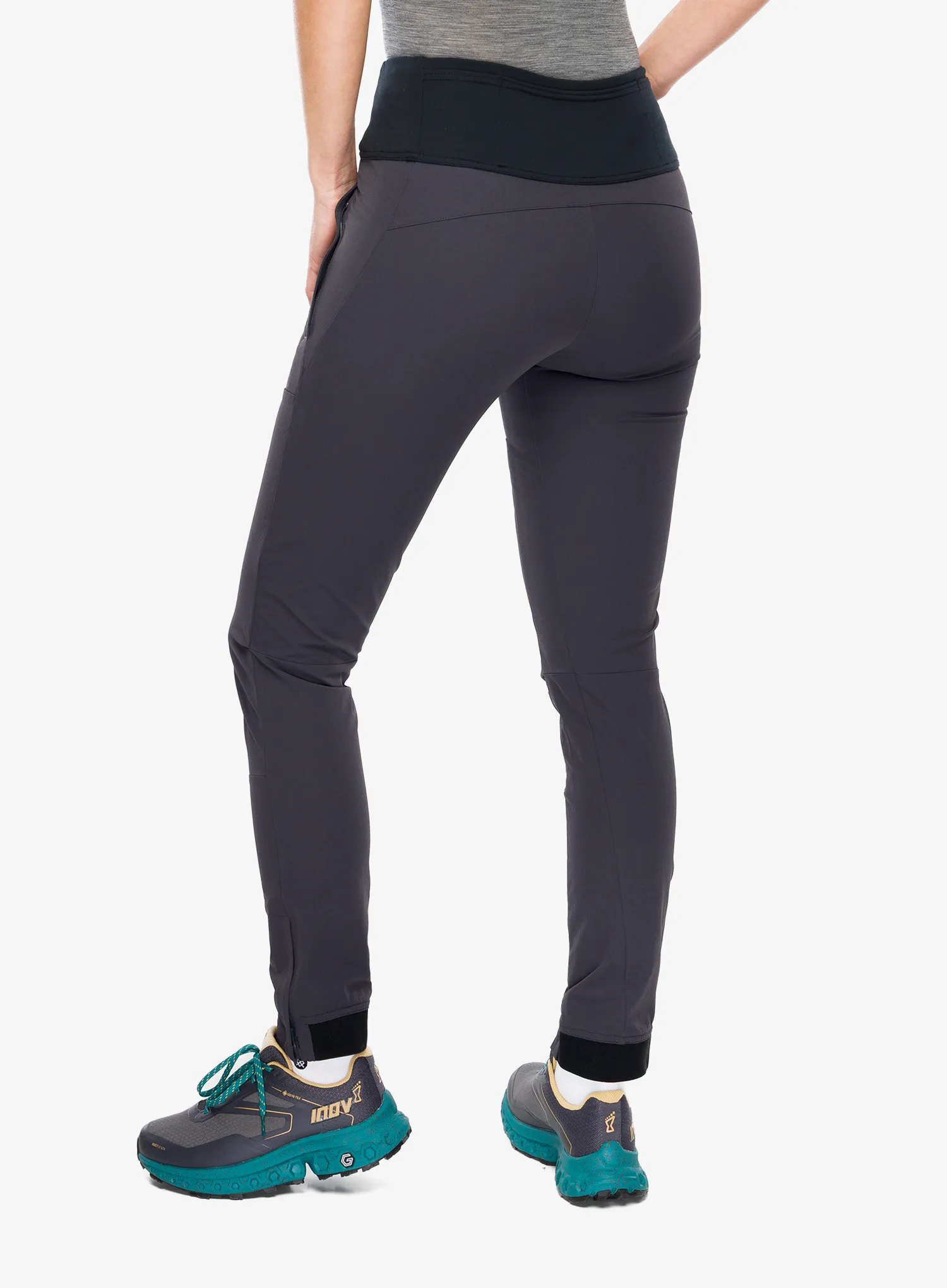 Turistické nohavice dámske Inov-8 VentureLite Pant - graphite