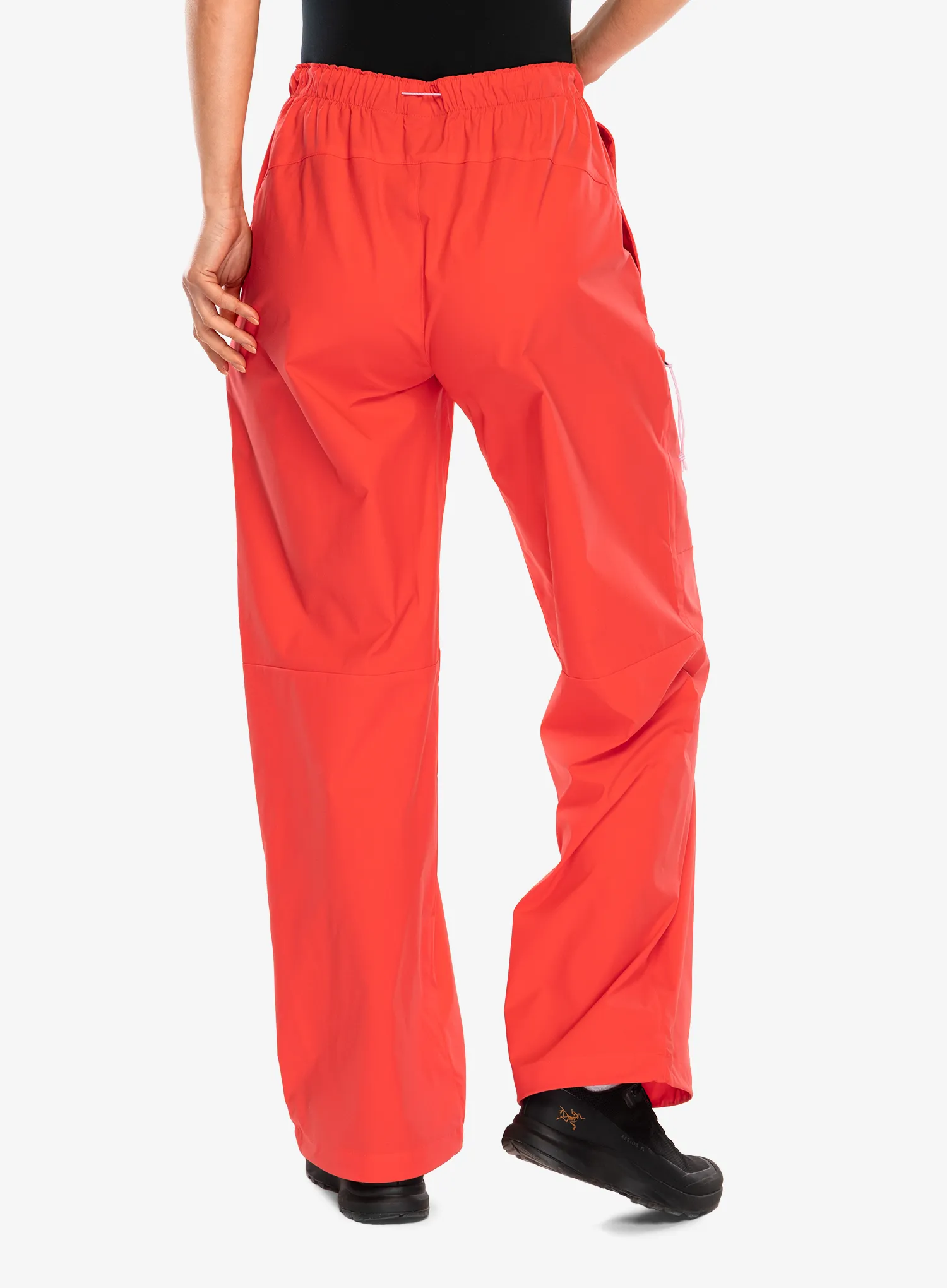 Turistické nohavice dámske Peak Performance Outdoor Cargo Pants - brilliant red