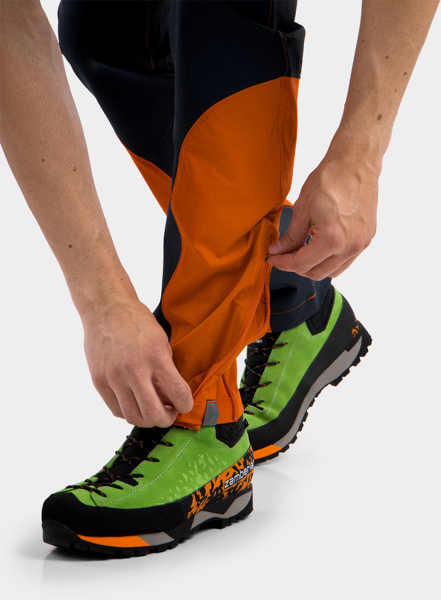 Nohavice Rab Torque Pants - firecracker