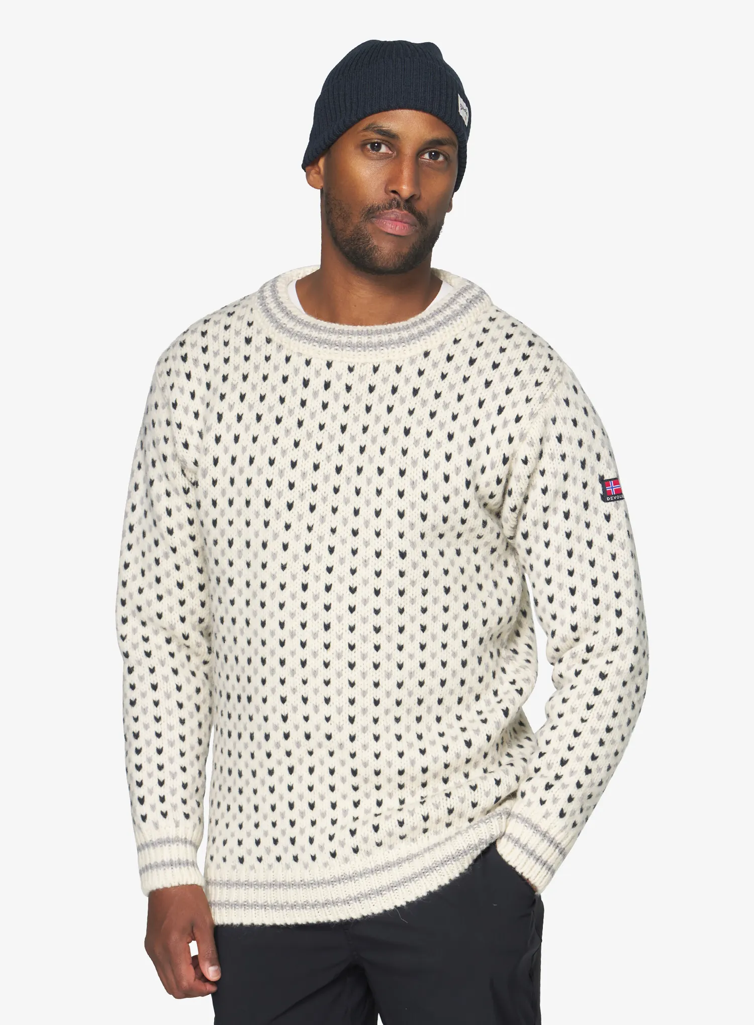 DevoldNordsjoTwo_ToneSweater_offwhite_fw26_7028567762561_1_458.webp