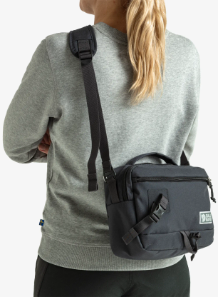 Taška Fjallraven Vardag Shoulder Bag 6 - coal black