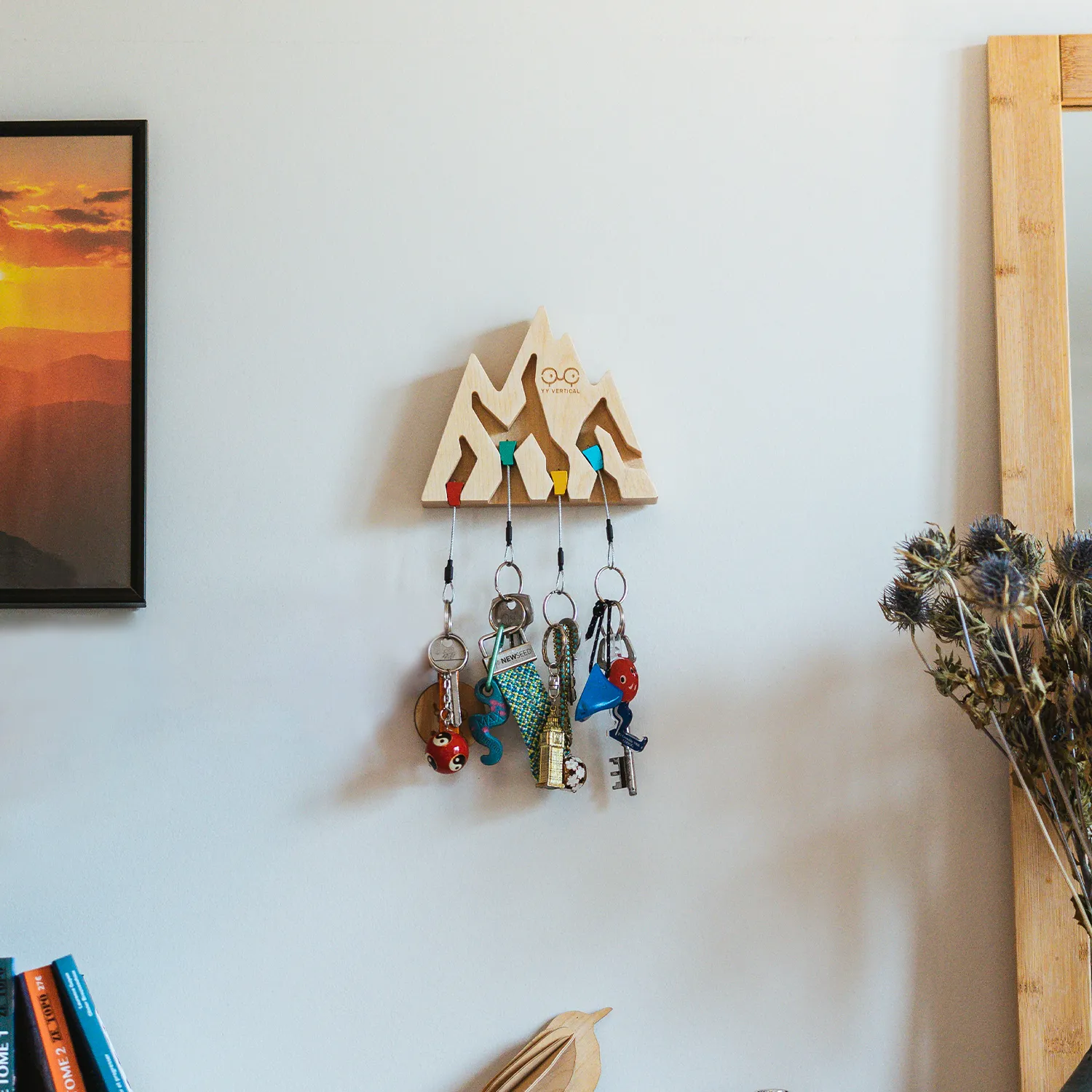 Vešiak na kľúče Y&Y Vertical Key Holder Mountain - mapple