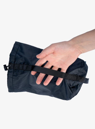 Vak Cocoon Pillow and Stuff Sack M - phantom black/light blue