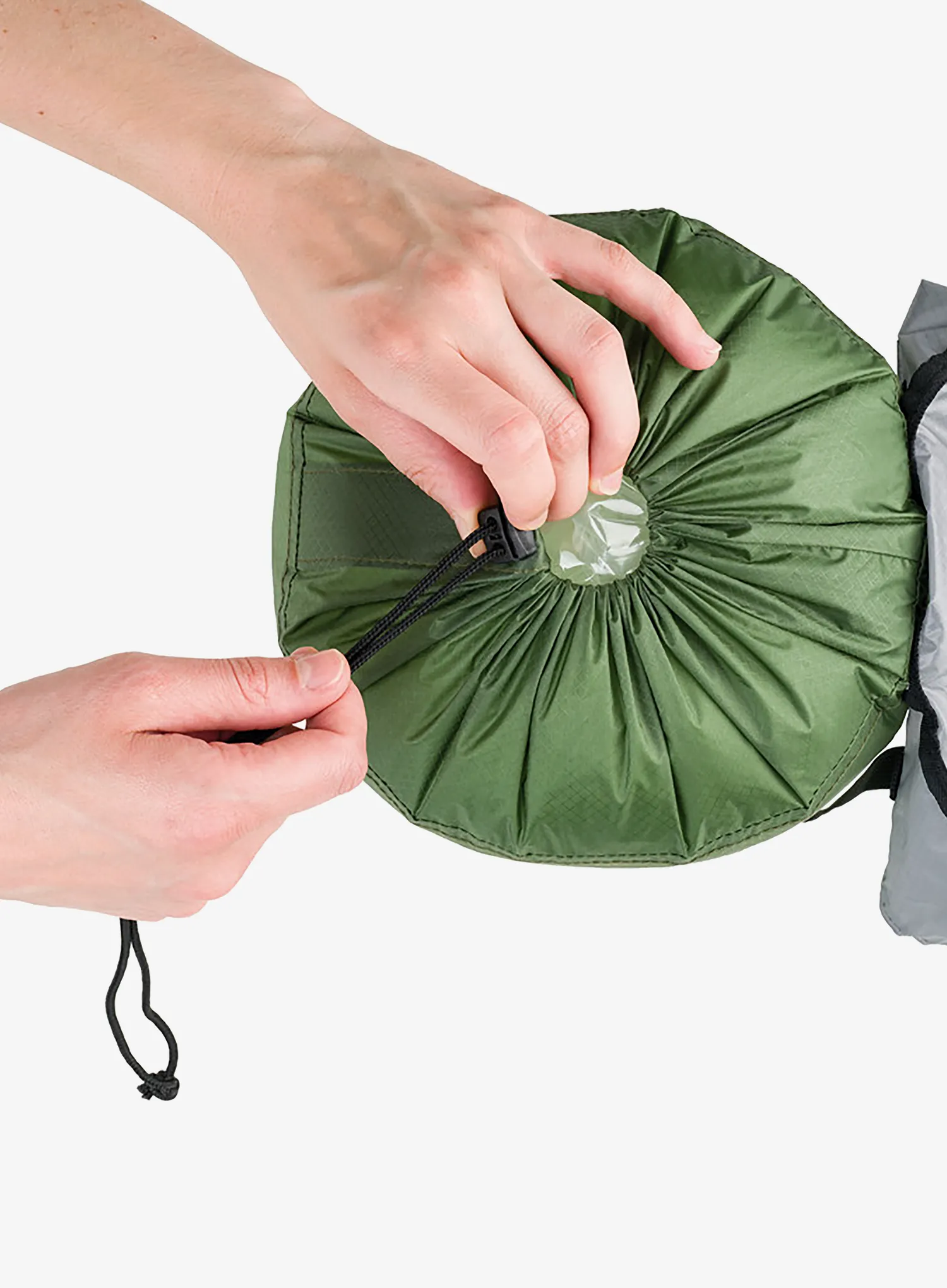 Kompresný obal na spacák Cocoon Compression Bag Ultralight 15 L - myrtle green