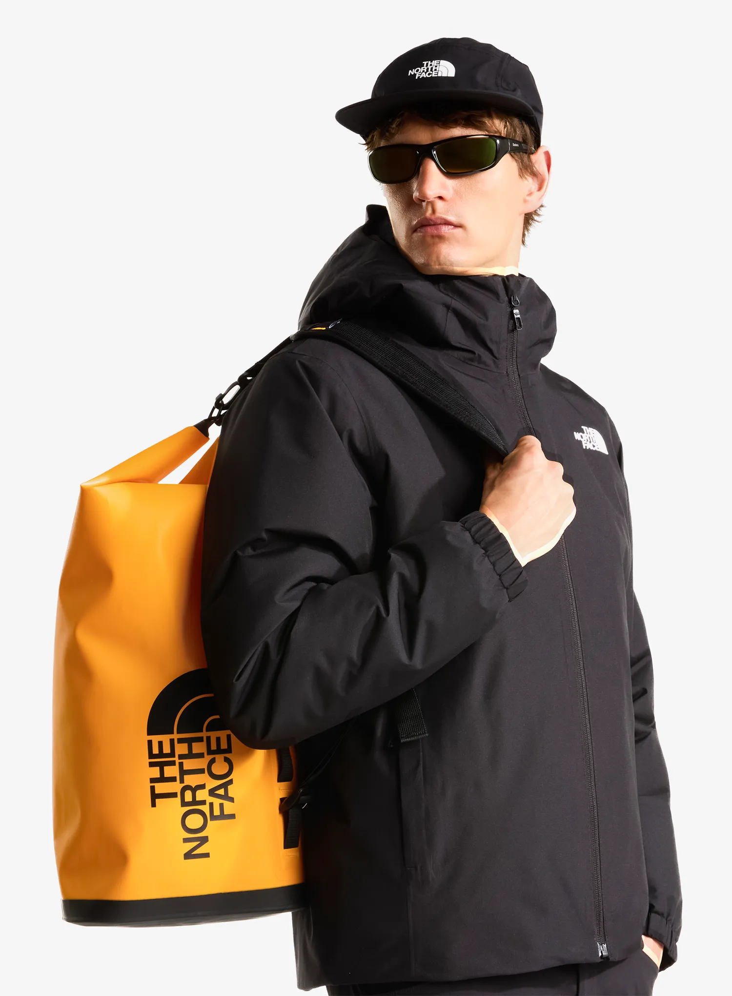 Transportný vak The North Face Base Camp Dry Bag 18L - summit gold/black