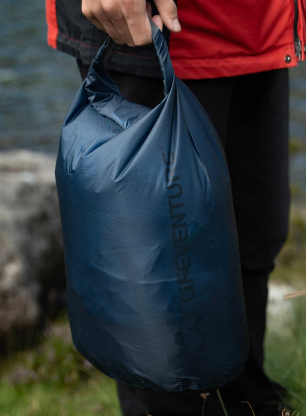 Nepremokavý vak Lifeventure Ultralight Dry Bag 10 l - navy