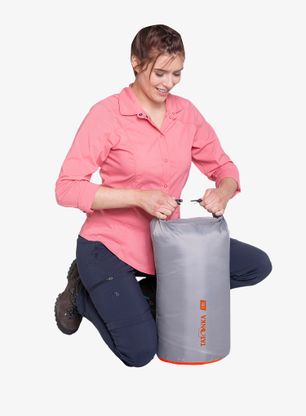 Nepremokavý vak Tatonka Dry Sack 18L - grey